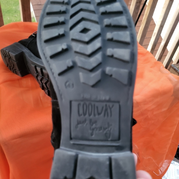 Coolway Alida black suede boots - Picture 7 of 9